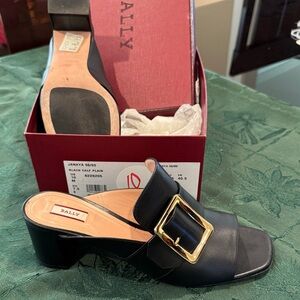 Bally Classic Black Leather Footwear